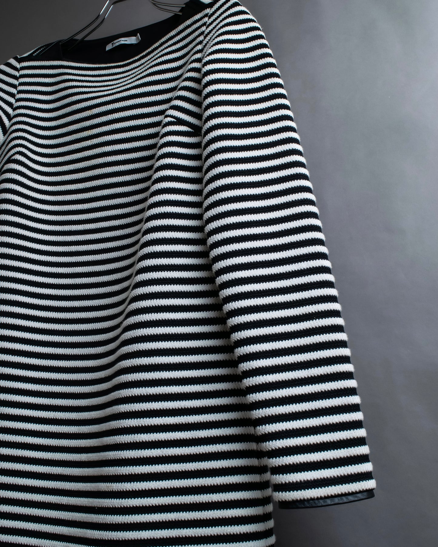 "T by Alexander Wang" Uniform striped ribbed knit pullover