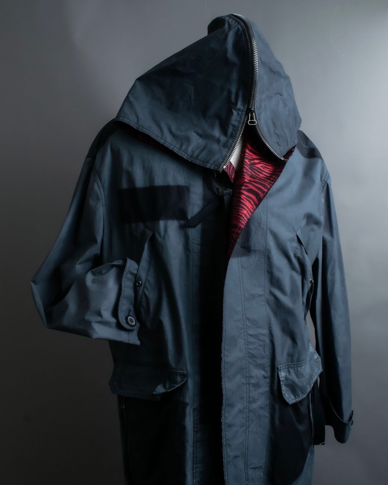 "LANVIN paris" mint condition silk blend double zip spring coat