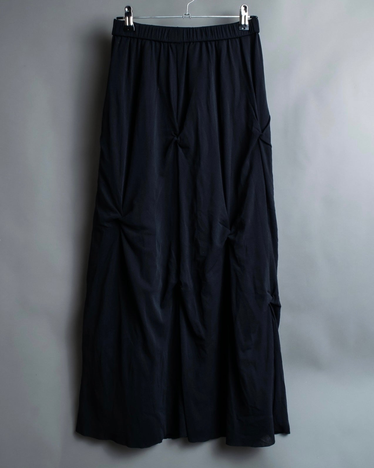 Vintage knob long skirt