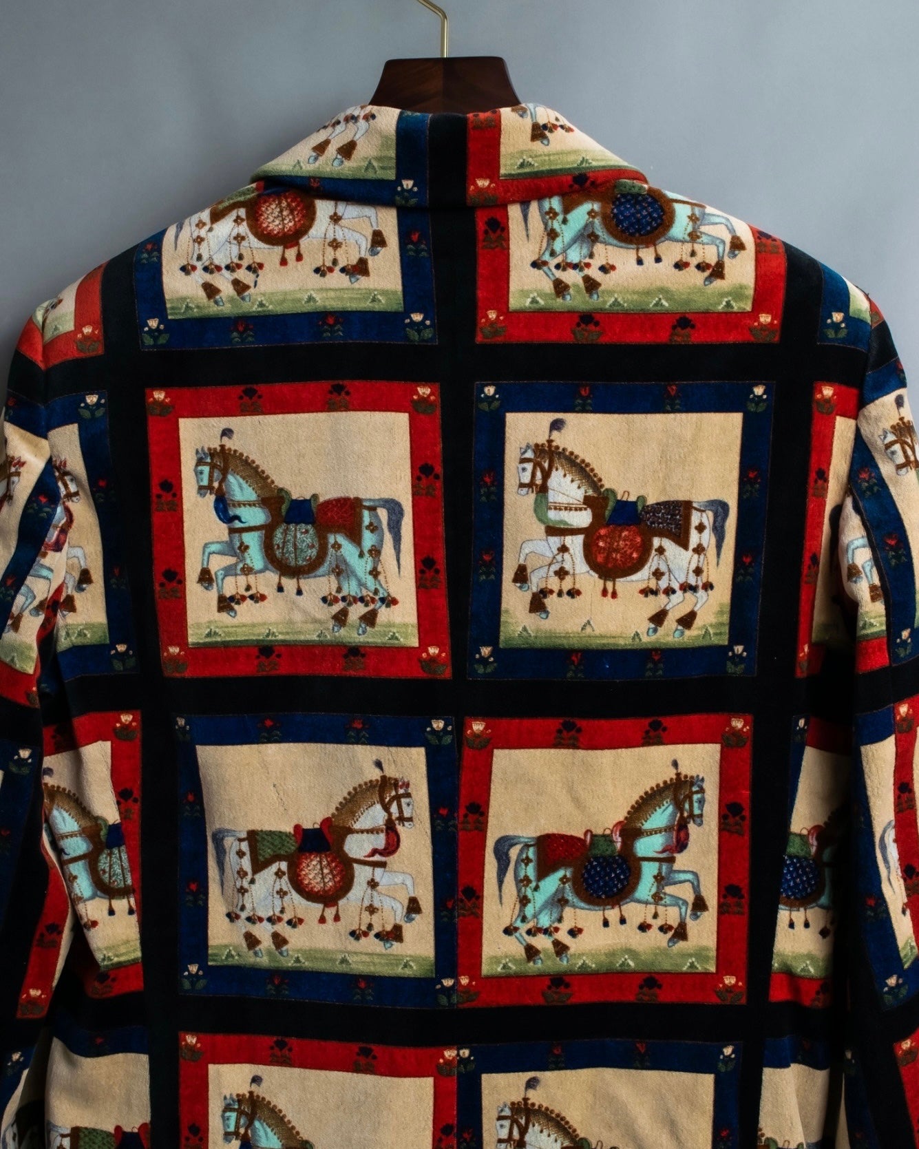 "EMPORIO ARMANI" Total Horse Pattern Four Button Jacket