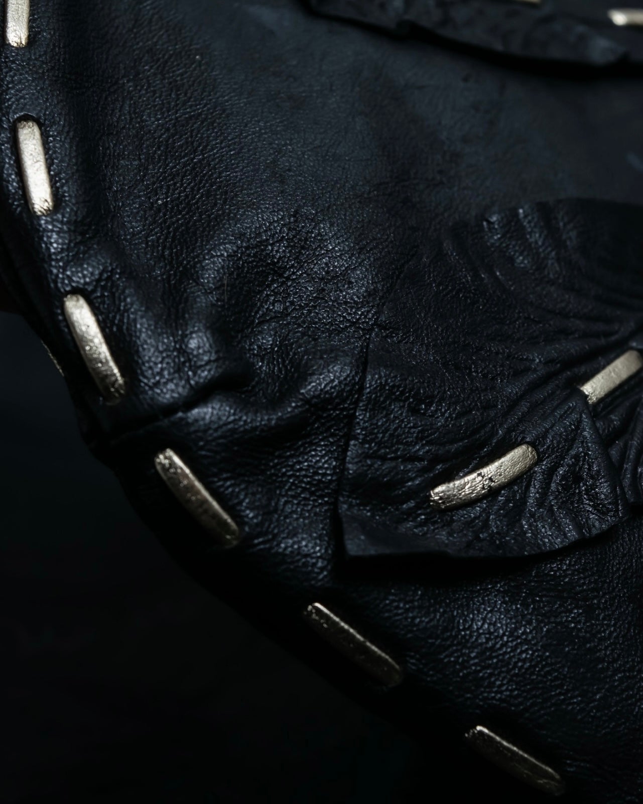 "VALENTINO GARAVANI" Flower accent chain leather bag