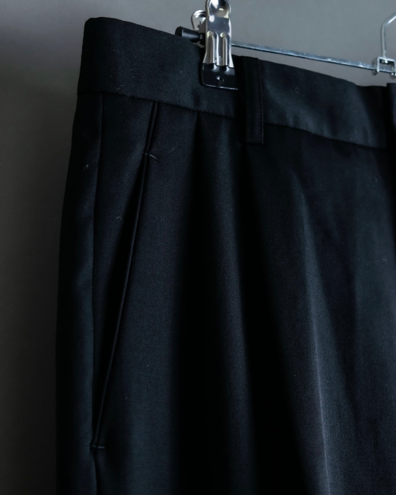 "ISSEY MIYAKE MEN" Stand collar design spring setup