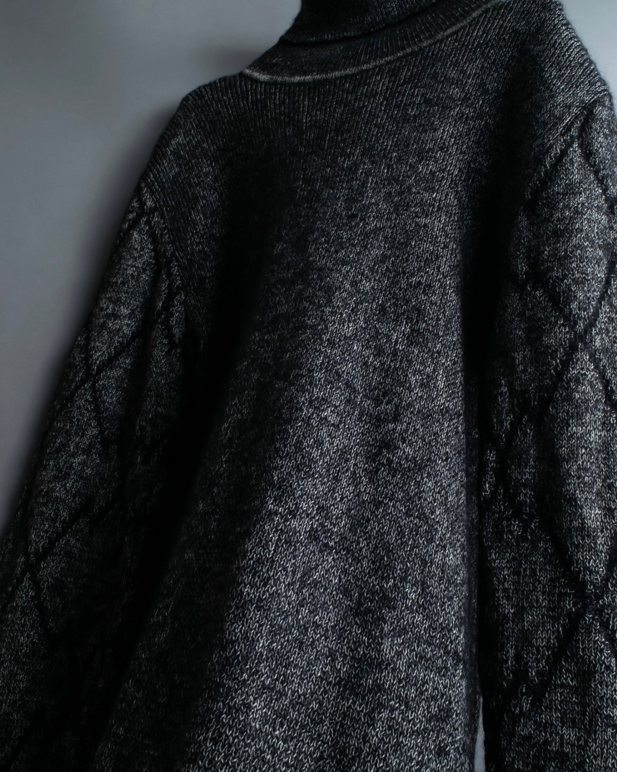 "VERSUS" Mohair blend lana wool high neck design knit