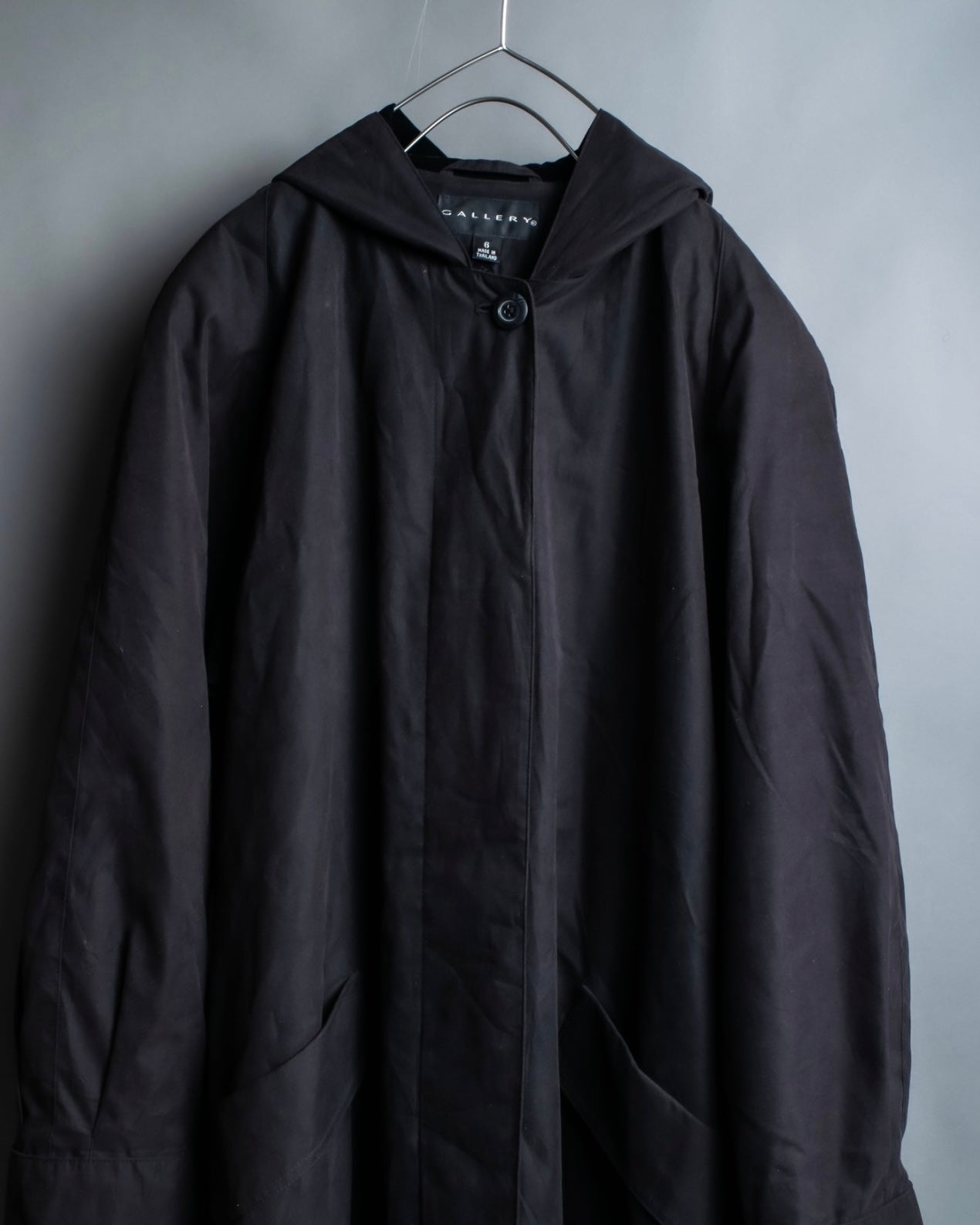 "GALLERY" Fly front super long coat