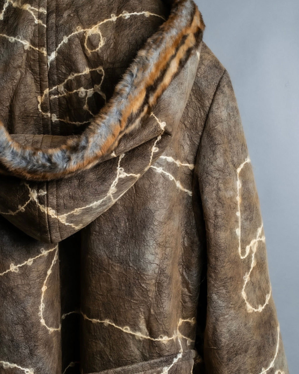 "NIEDIECK" Yarn sewn fur special hoodie jacket