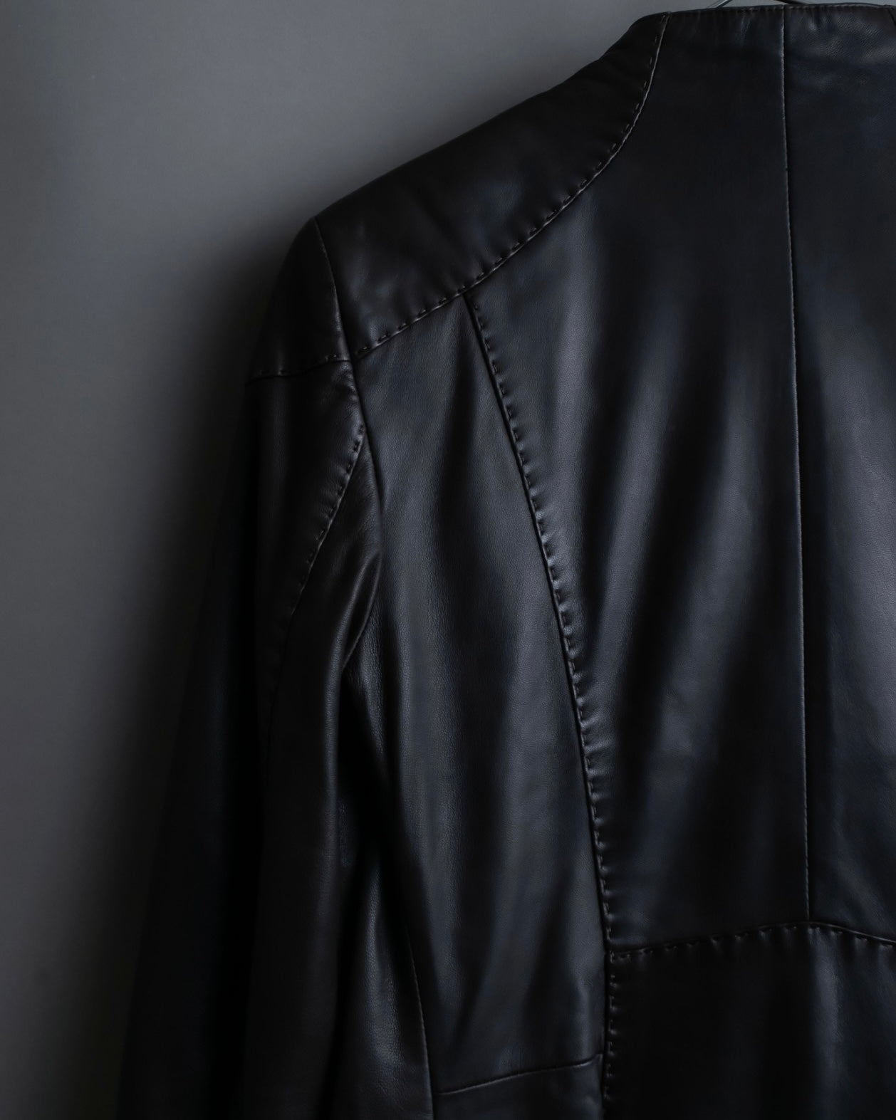 "Emporio Armani" leather stitch special design jacket