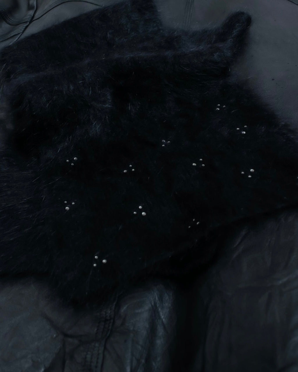 "KATHARINE HAMNETT LONDON" Angora wool shaggy scarf