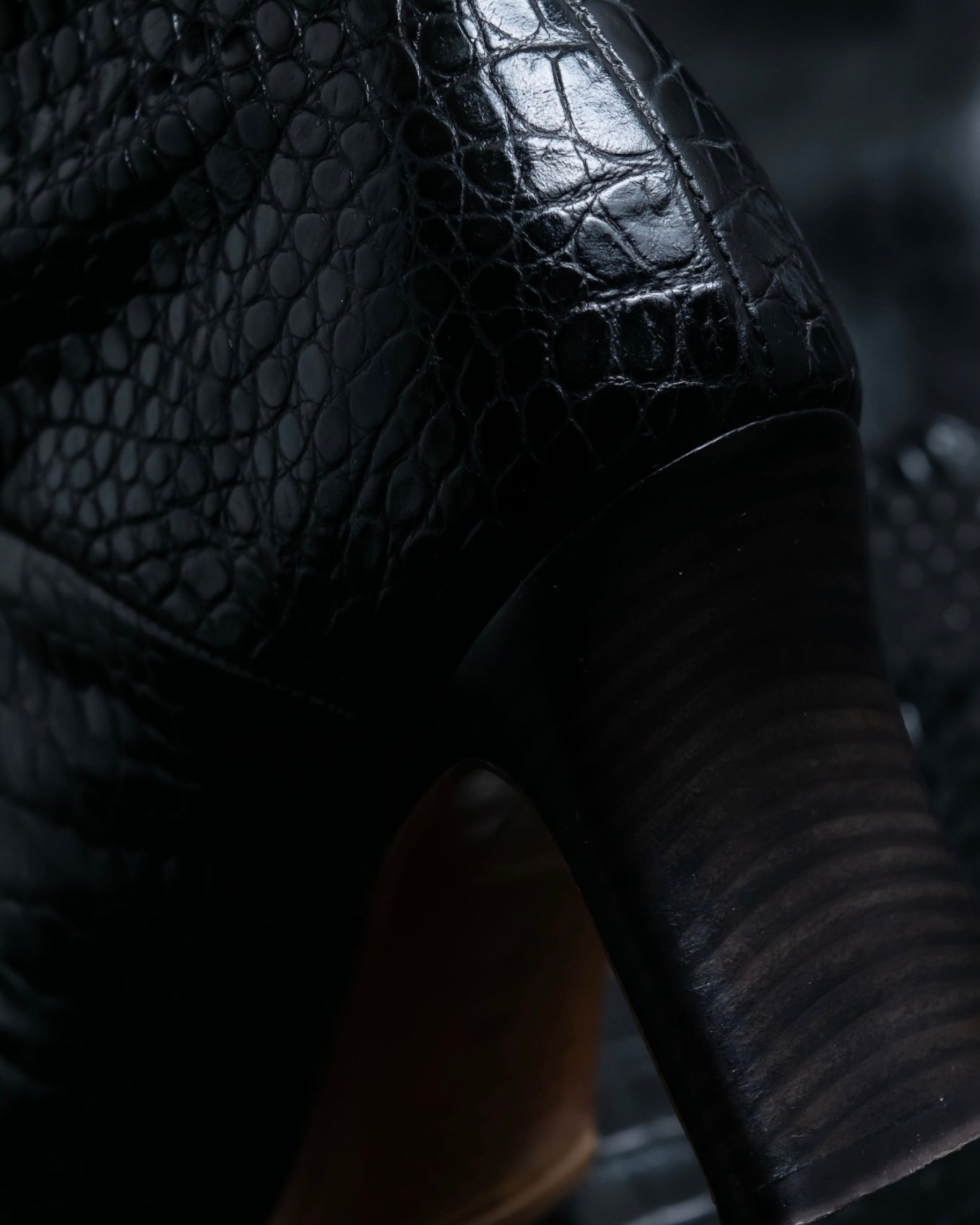 "Maison Martin Margiela" high quality crocodile leather long boots