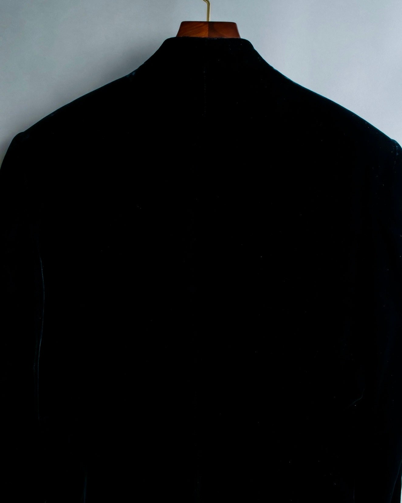 Collarless Beautiful Silhouette Velor Tailored Jacket