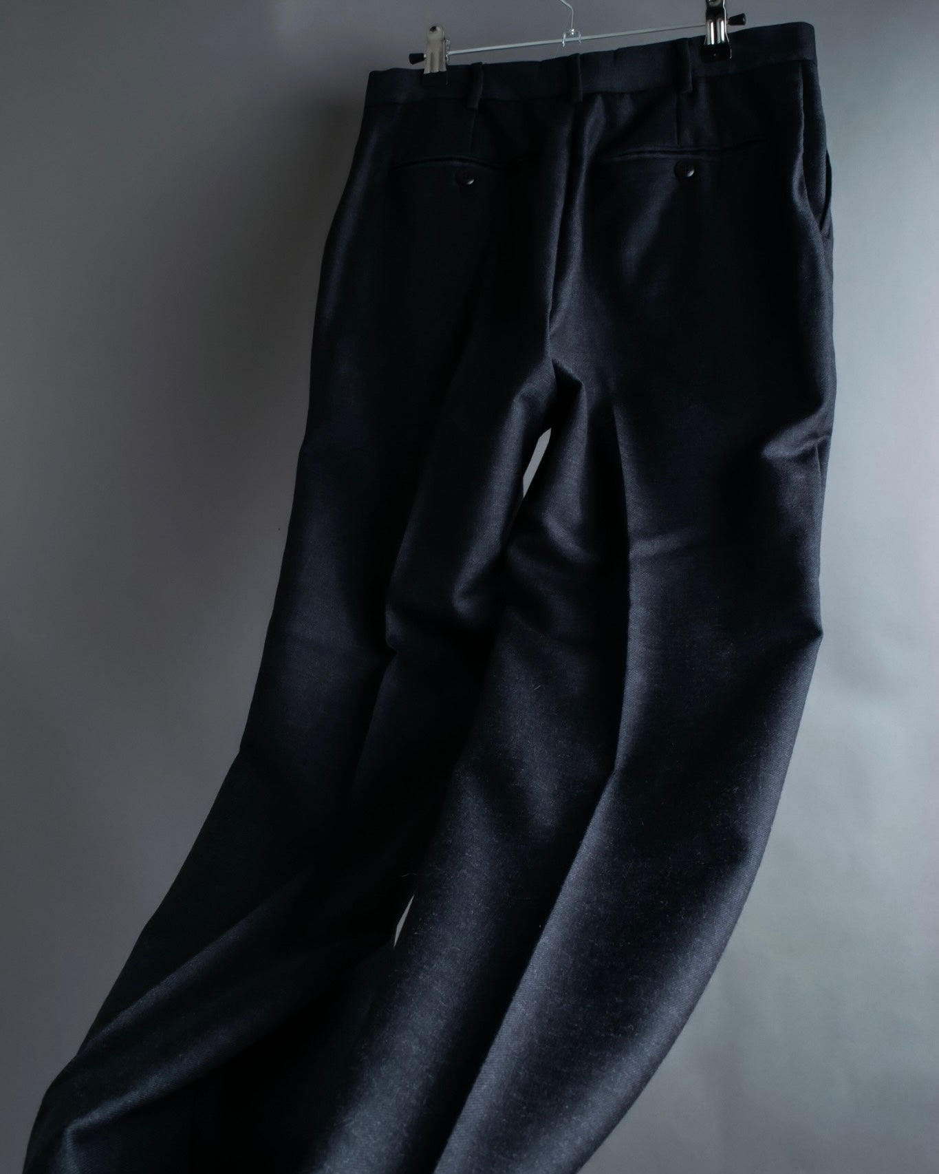 "GIANNI VERSACE" Arm line design peak lapel setup