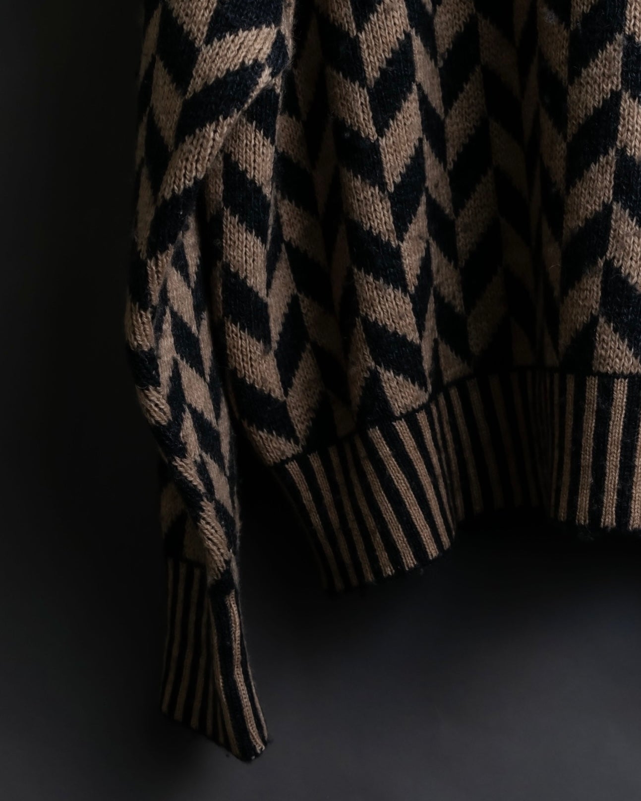 "GIORGIO ARMANI" Geometric pattern rib wool knit