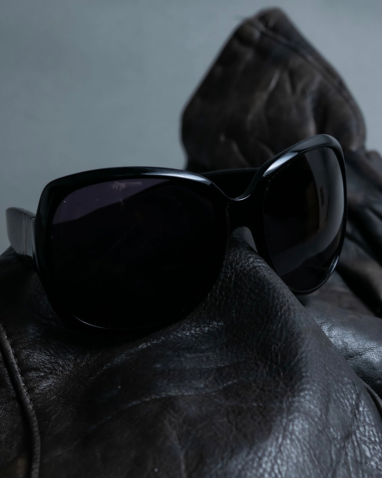 "Yves Saint Laurent" large eye sunglasses