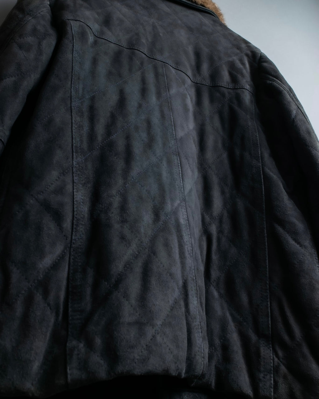 "EMMETI" goatskin quilted P coat