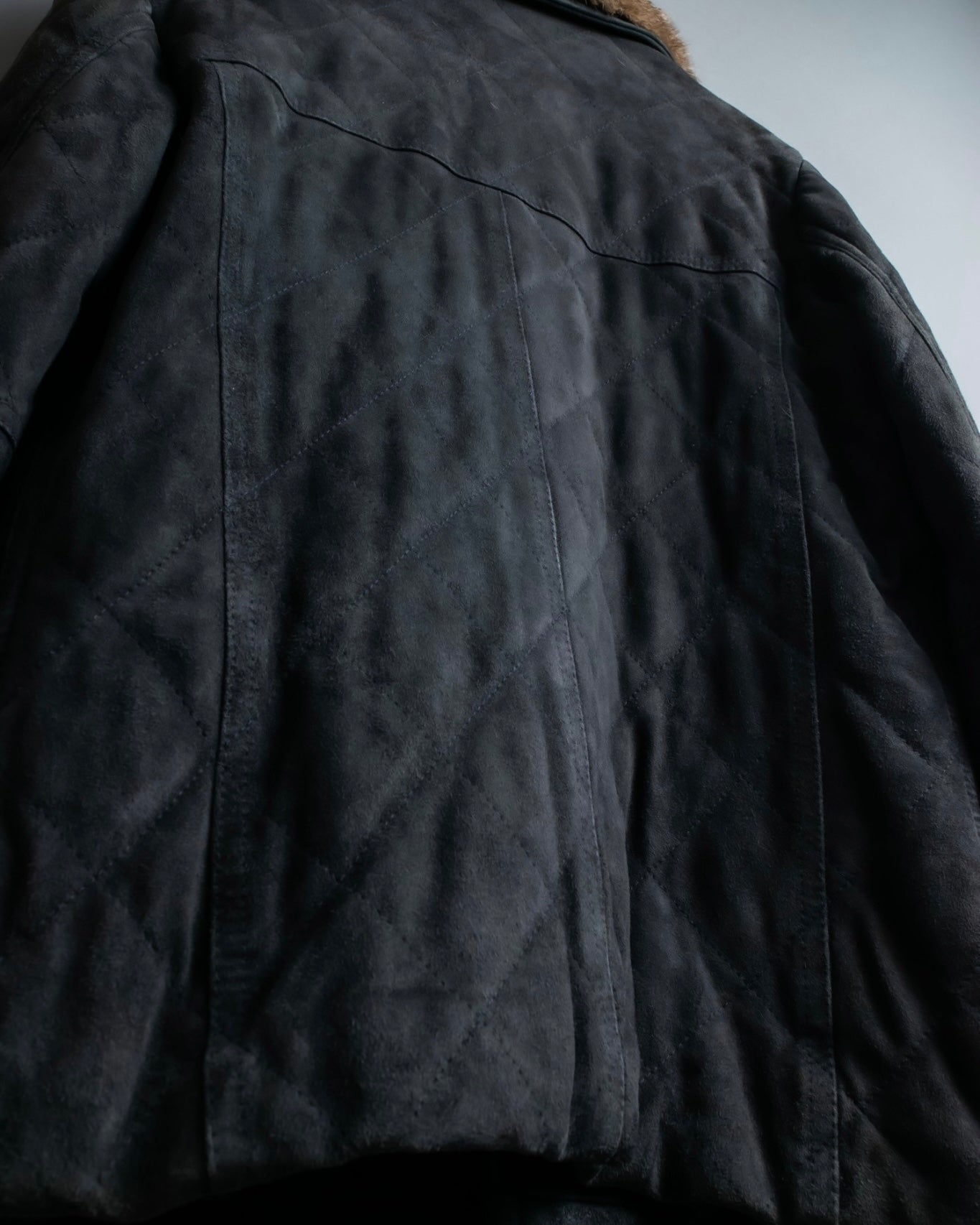 "EMMETI" goatskin quilted P coat