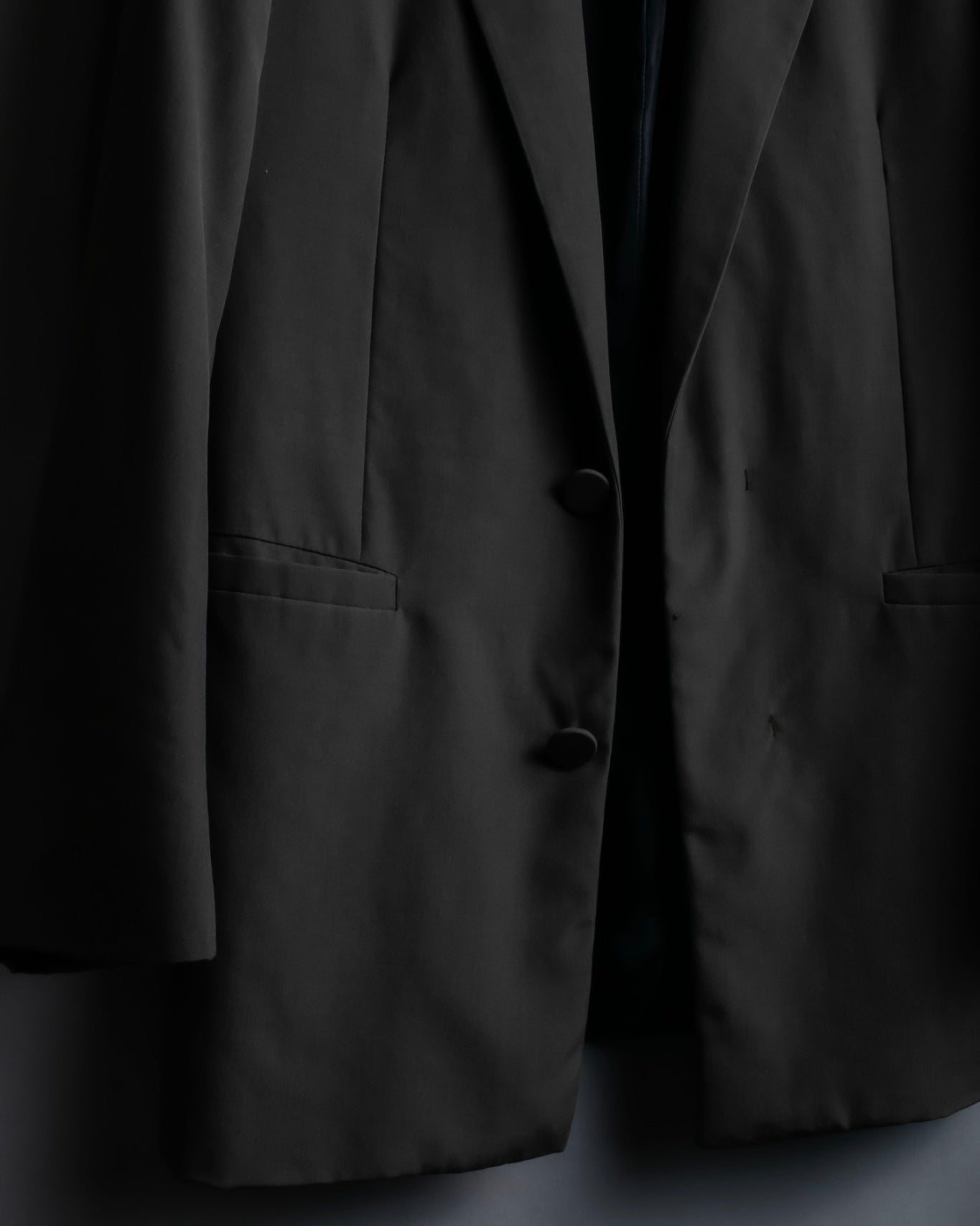 "Givenchy" Functional Design Spring Setup