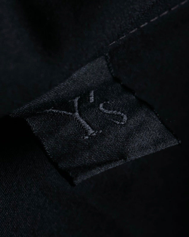 Y's 2018 PRE-SPRING COLLECTION
Oversized arrangement sheer shirt