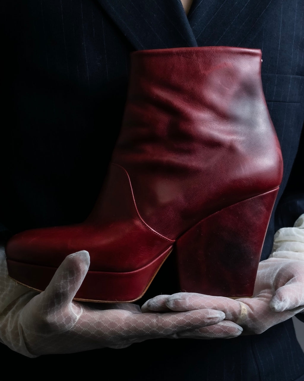 "Maison Martin Margiela (AW 2014)" Cowhide grunge heel boots