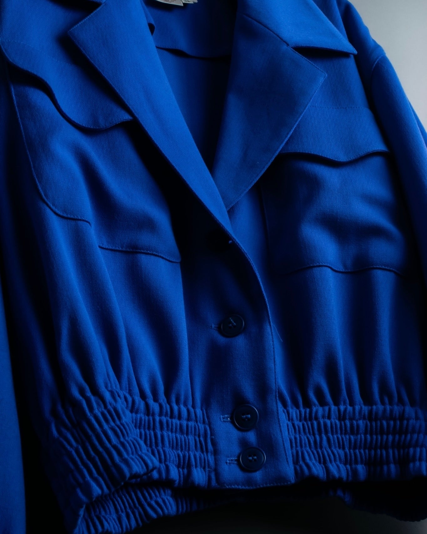 “OLD GUCCI” beautiful blue colored short jacket