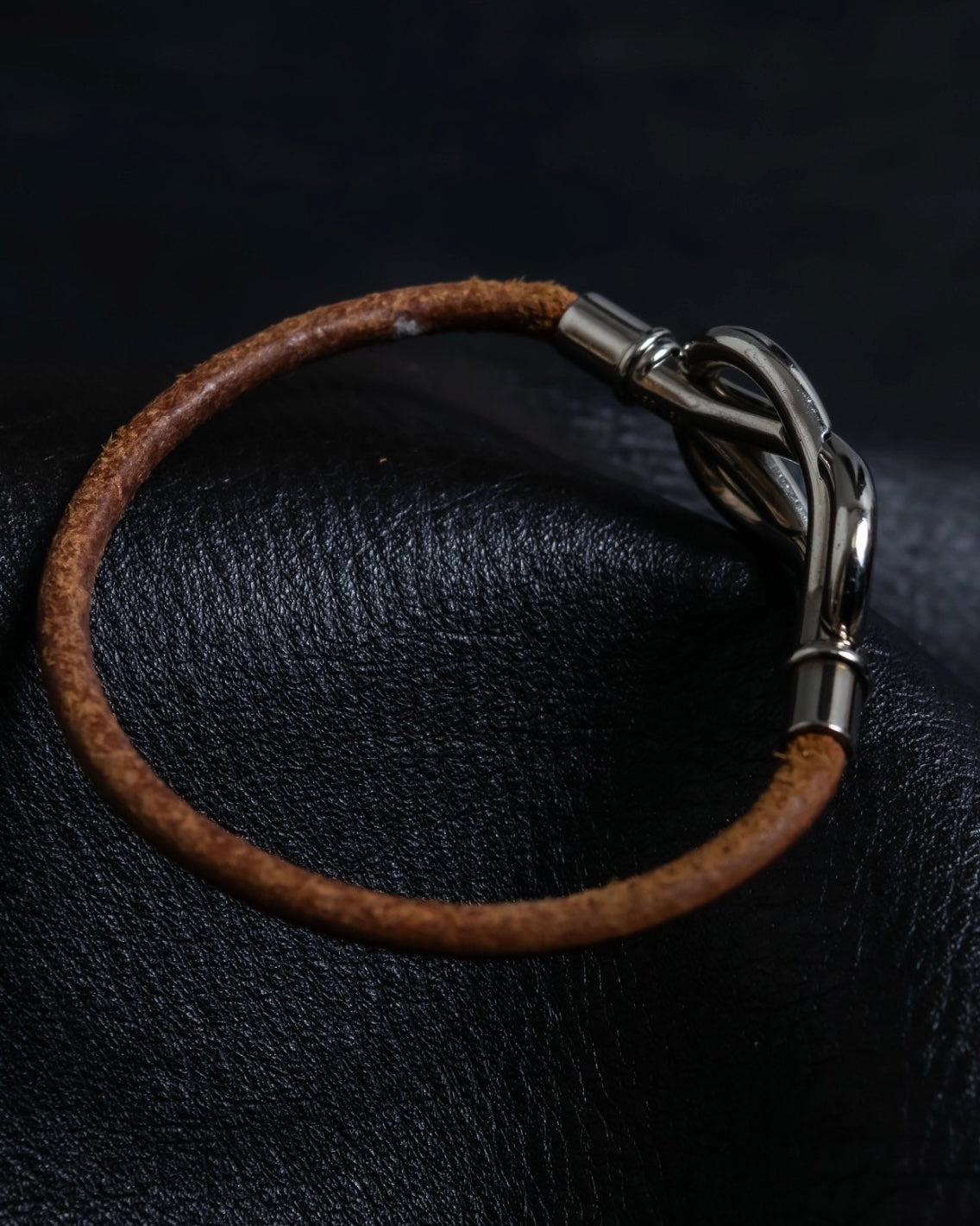 "HERMES" Cross iron bangle