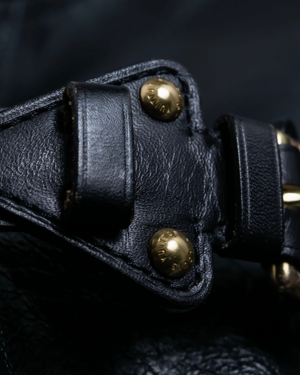 "Louis Vuitton" Belt motif leather bangle