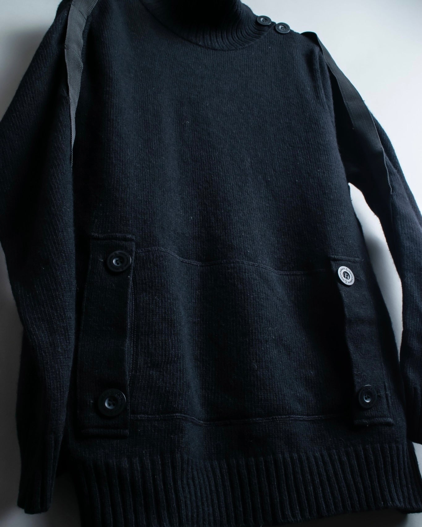 "DOLCE & Gabbana" Scattered button design knit