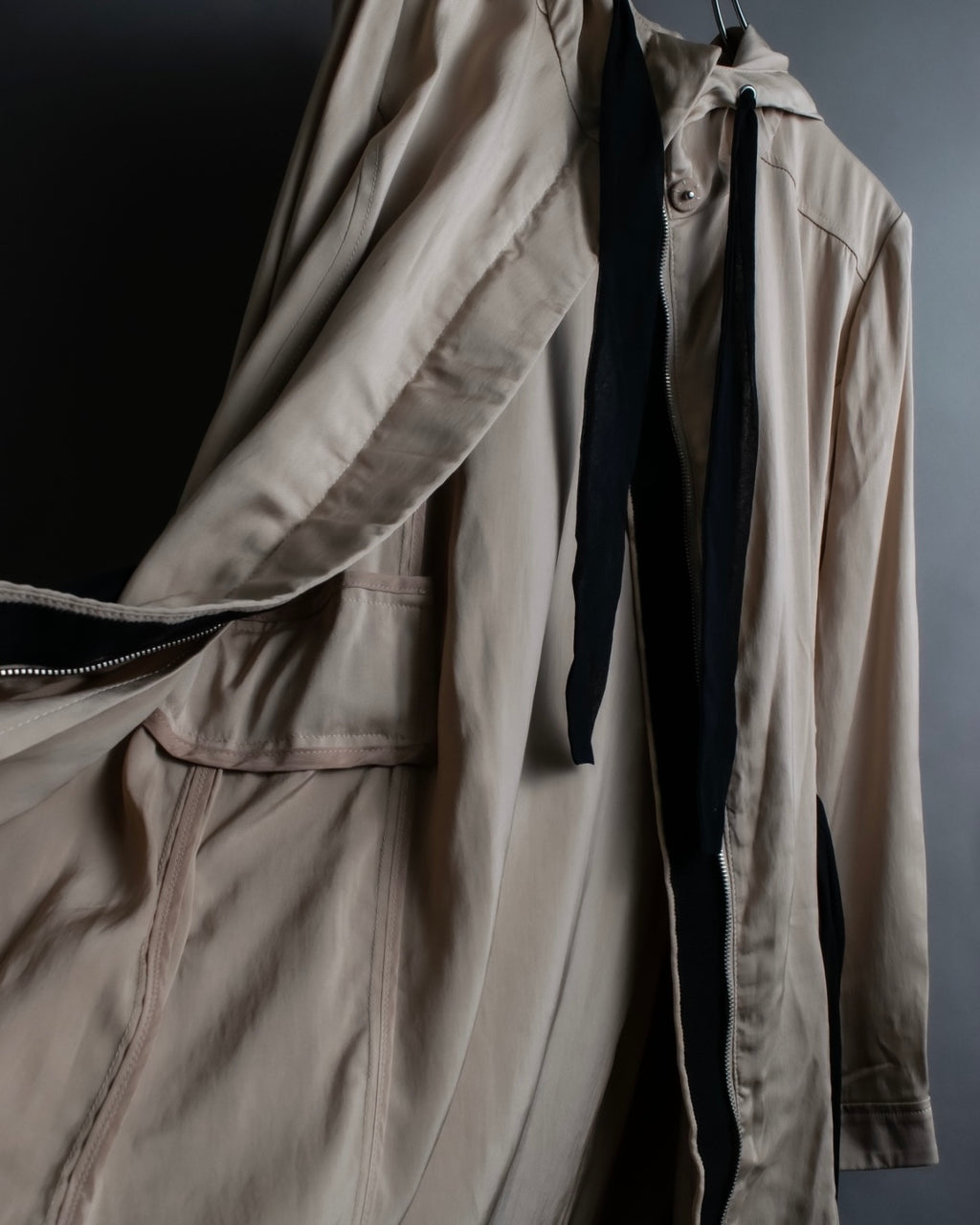 "VALENTINO" Drawcord design luxury long hoodie