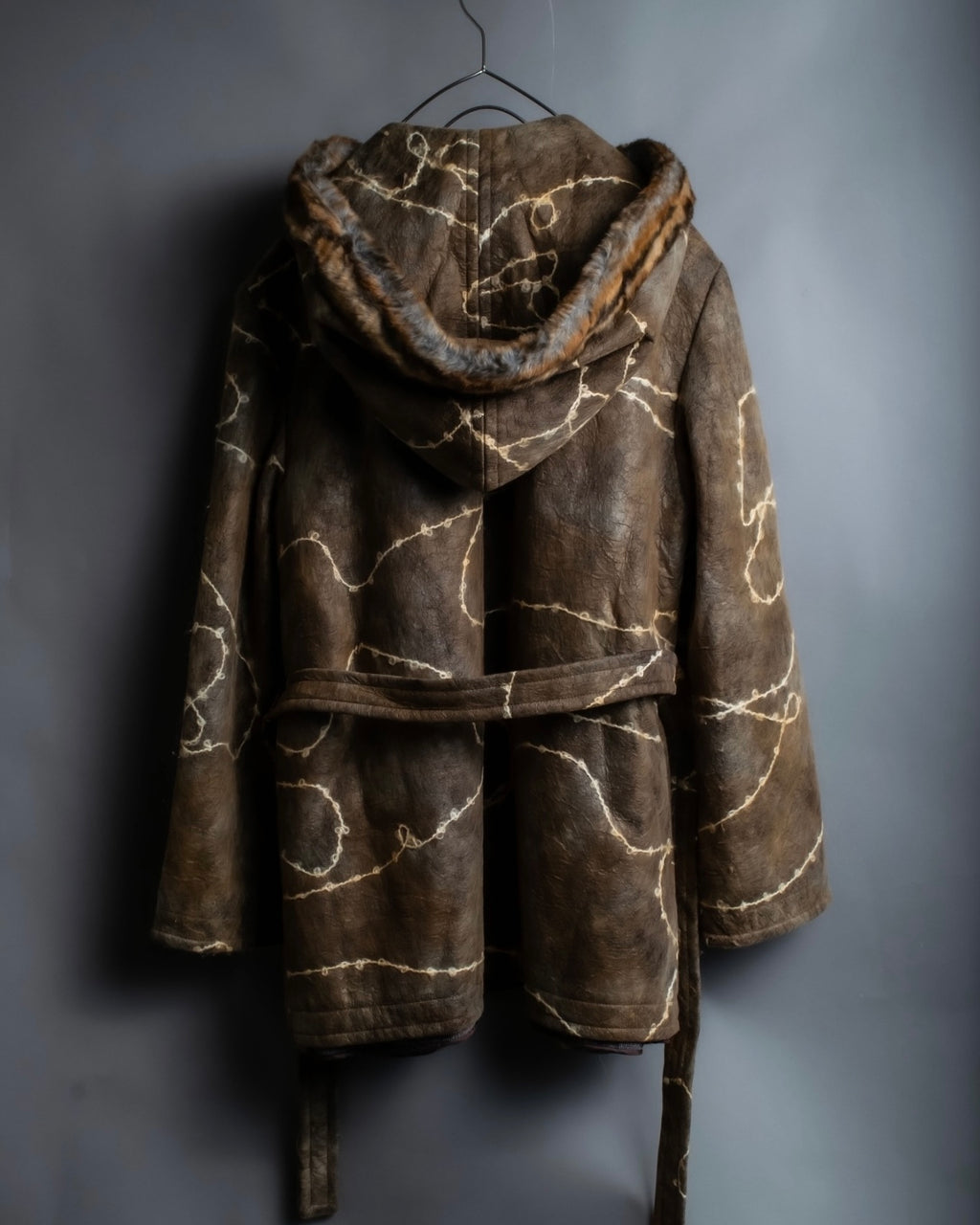 "NIEDIECK" Yarn sewn fur special hoodie jacket