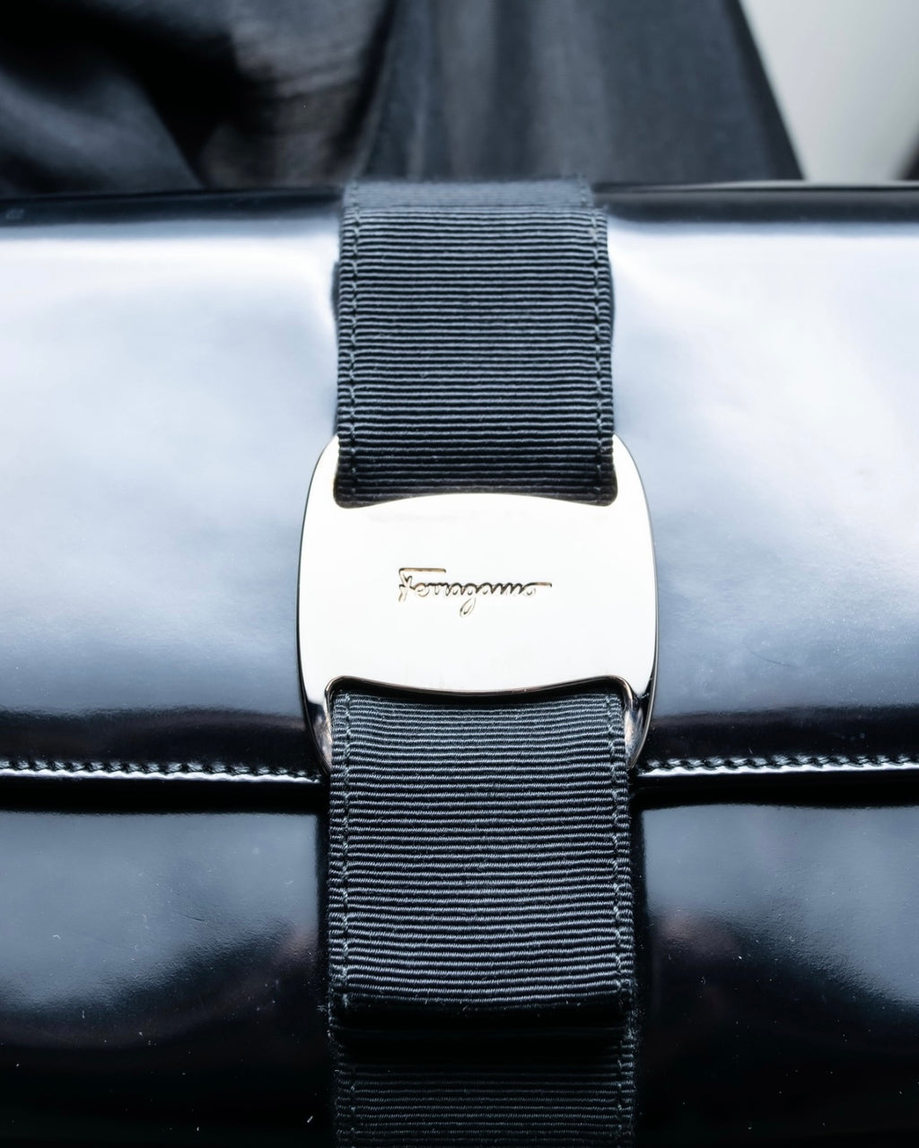 "Salvatore Ferragamo" enamel shoulder bag