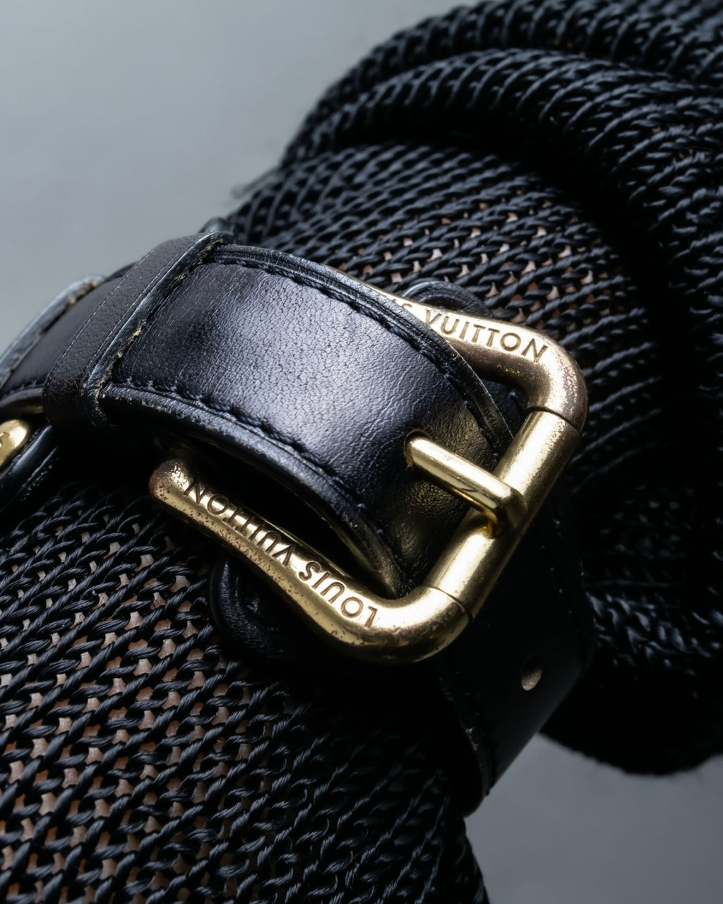 "Louis Vuitton" Belt motif leather bangle
