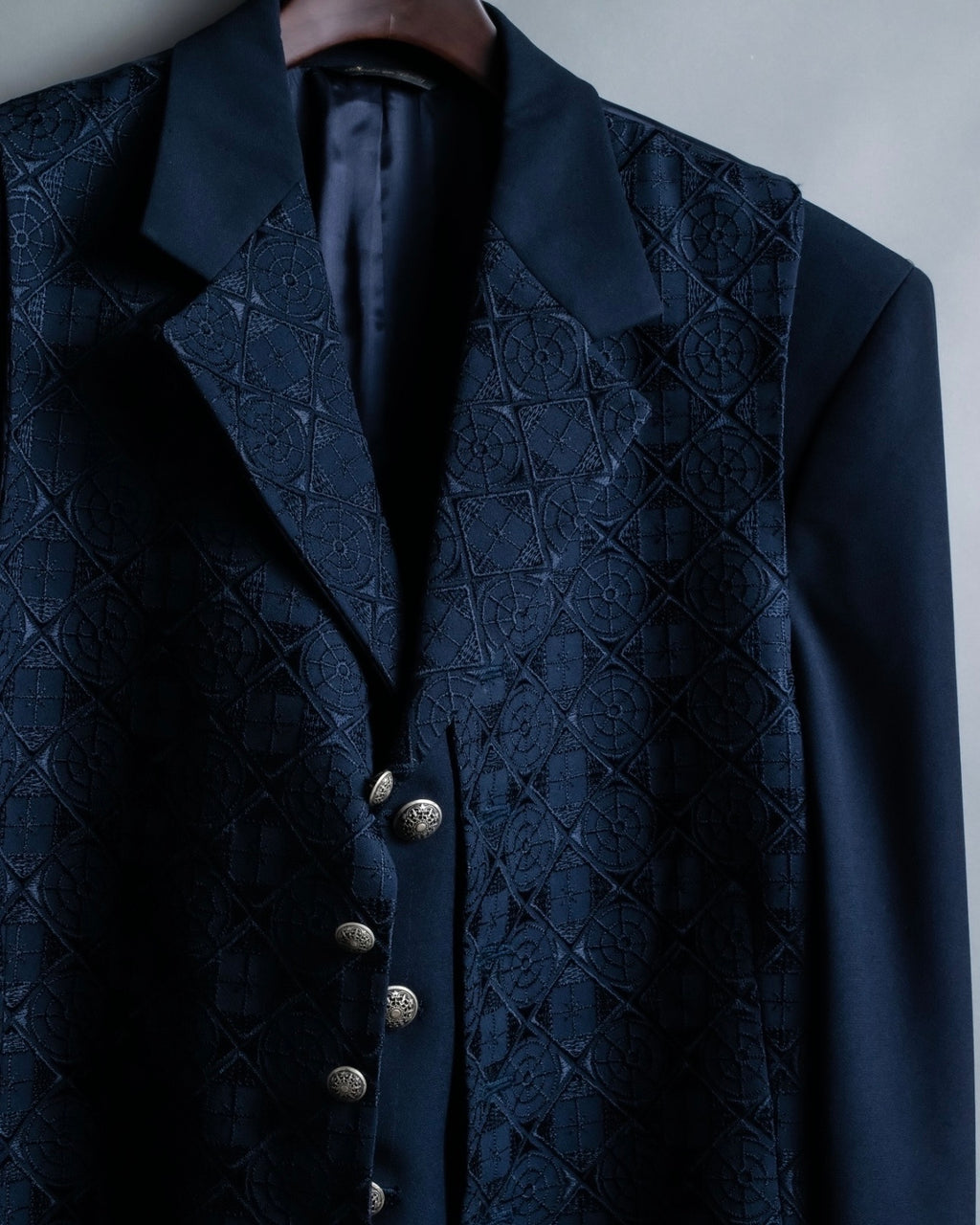 Embroidered oversized jacket coat with vest