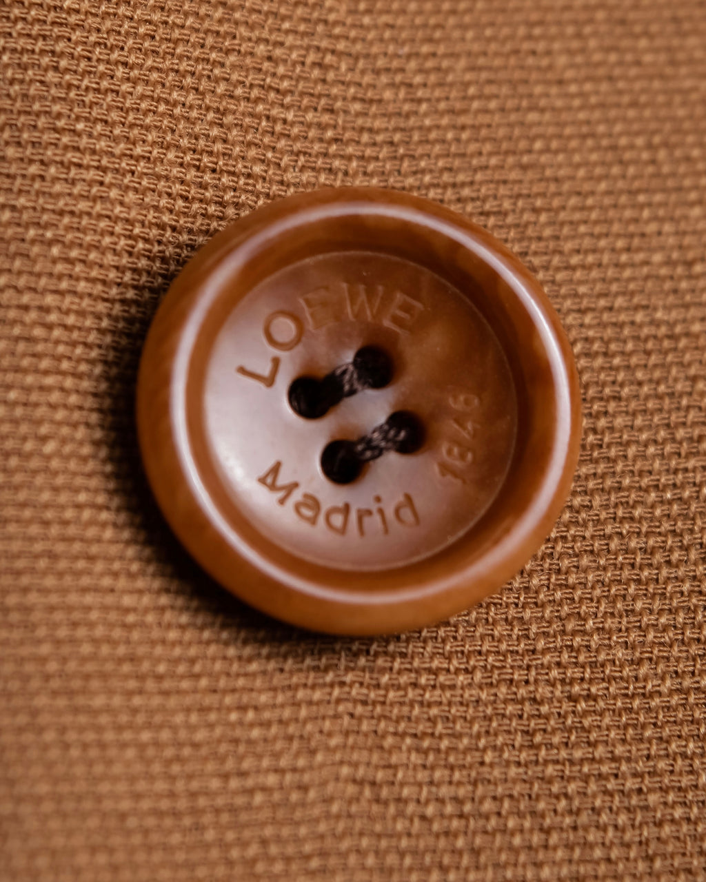 “LOEWE” beautiful cut raglan sleeve Lana wool 100% coat