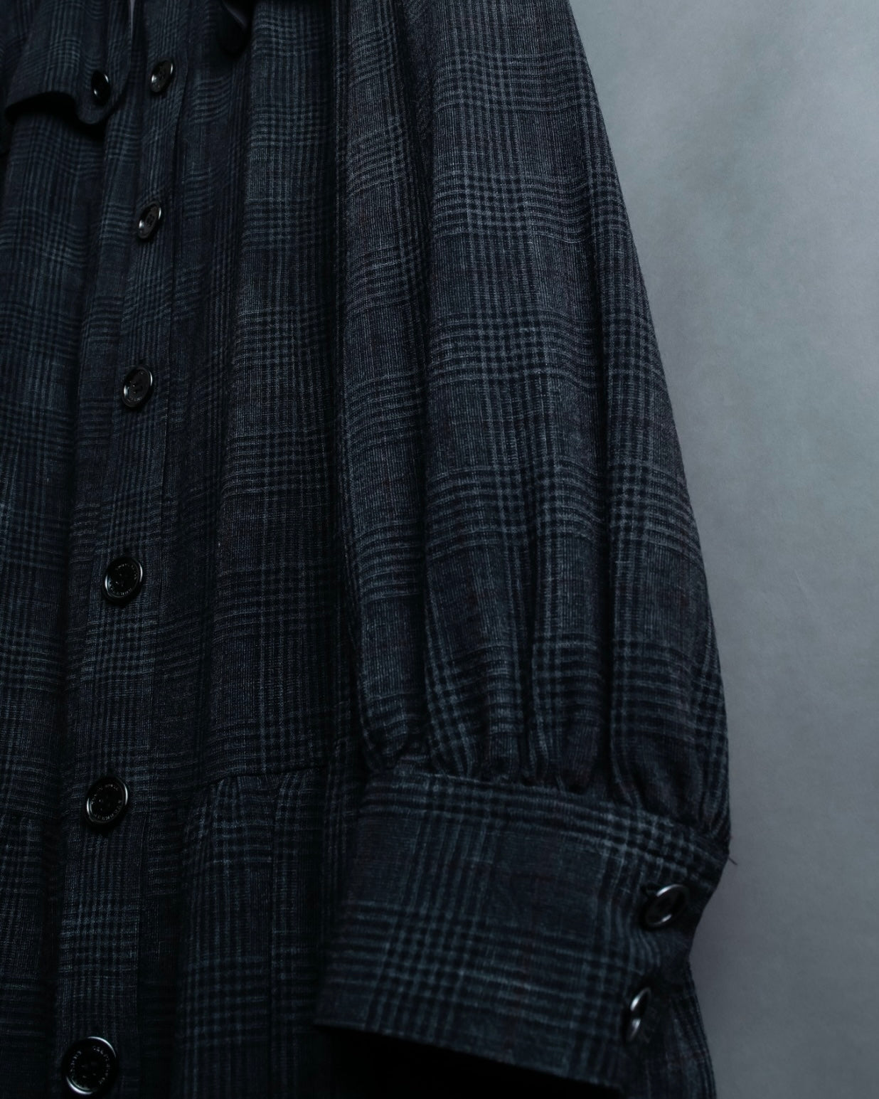 “Burberry Black Label” Trench coat designed long check shirts