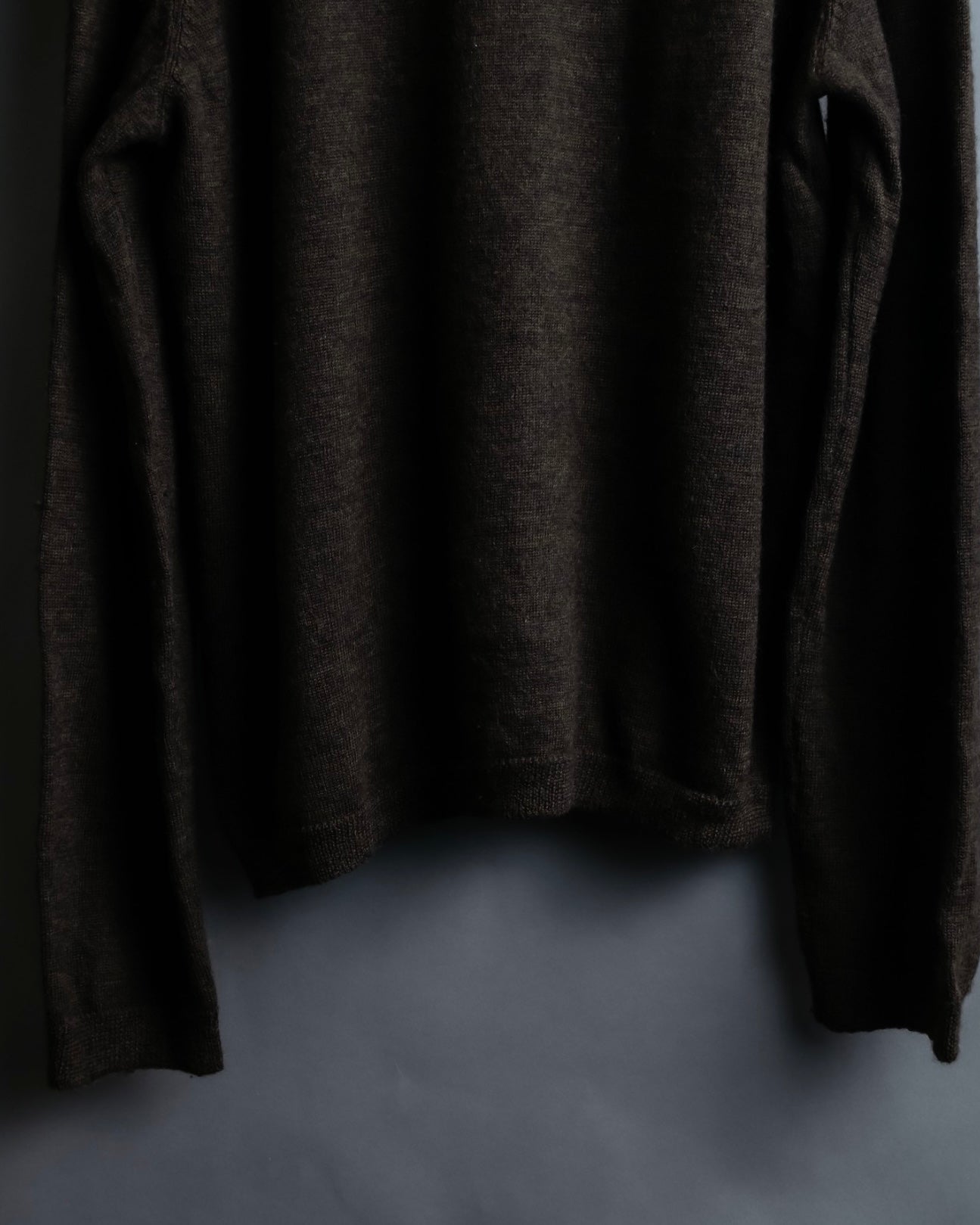 "COMME des GARCONS HOMME PLUS (1997-98's )" Spiral print design dark brown knit