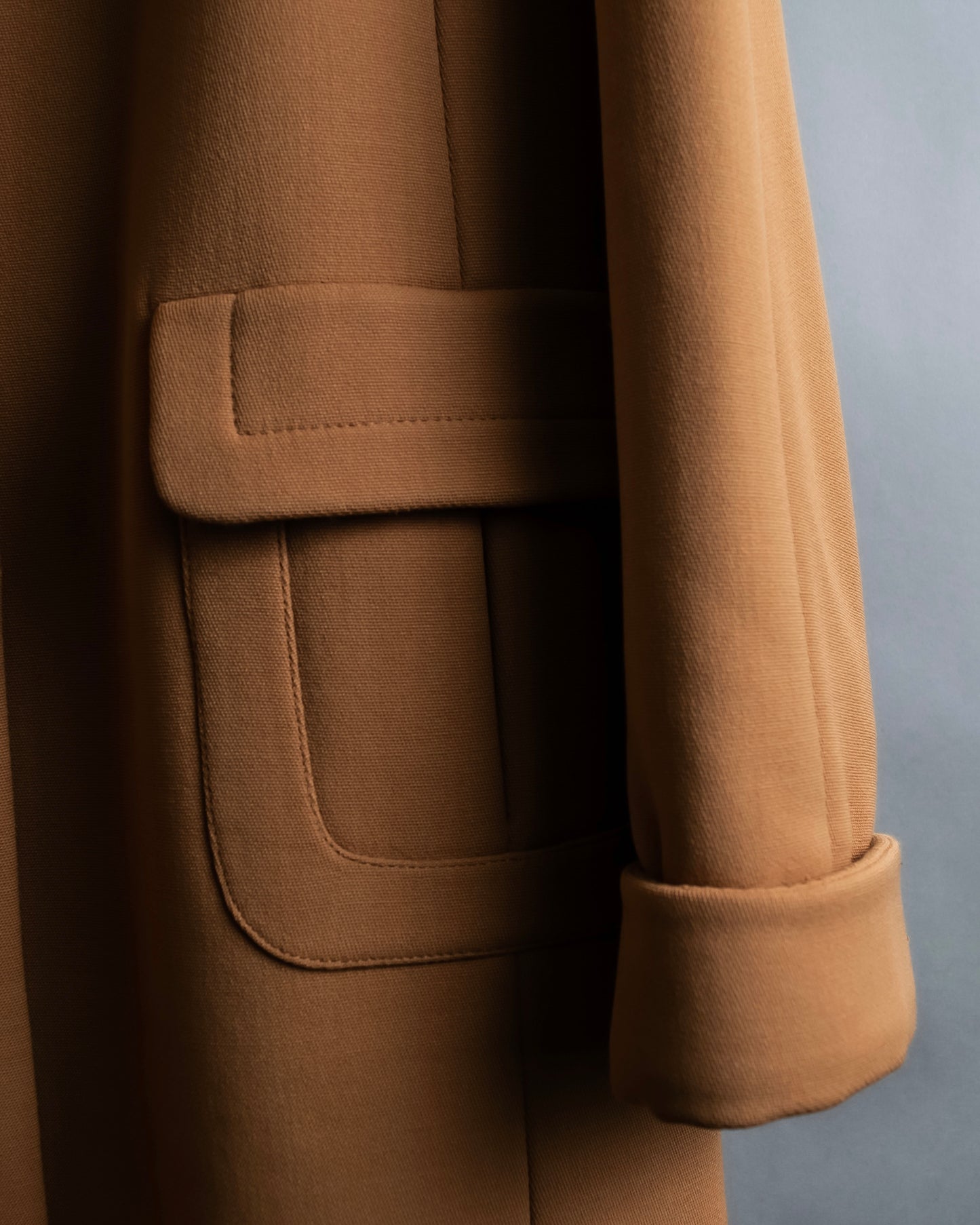 “LOEWE” beautiful cut raglan sleeve Lana wool 100% coat