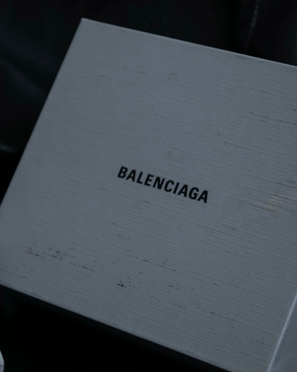"BALENCIAGA" Leather compact wallet