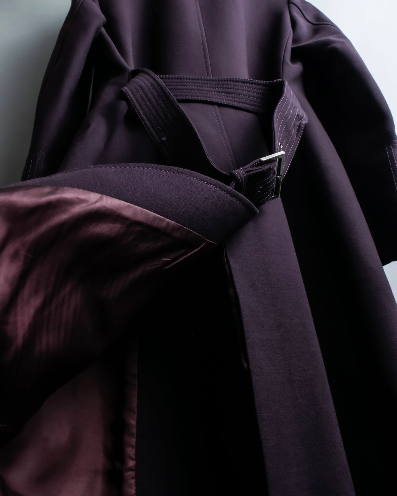 "GIANFRANCO FERRE white" riders design double zip coat