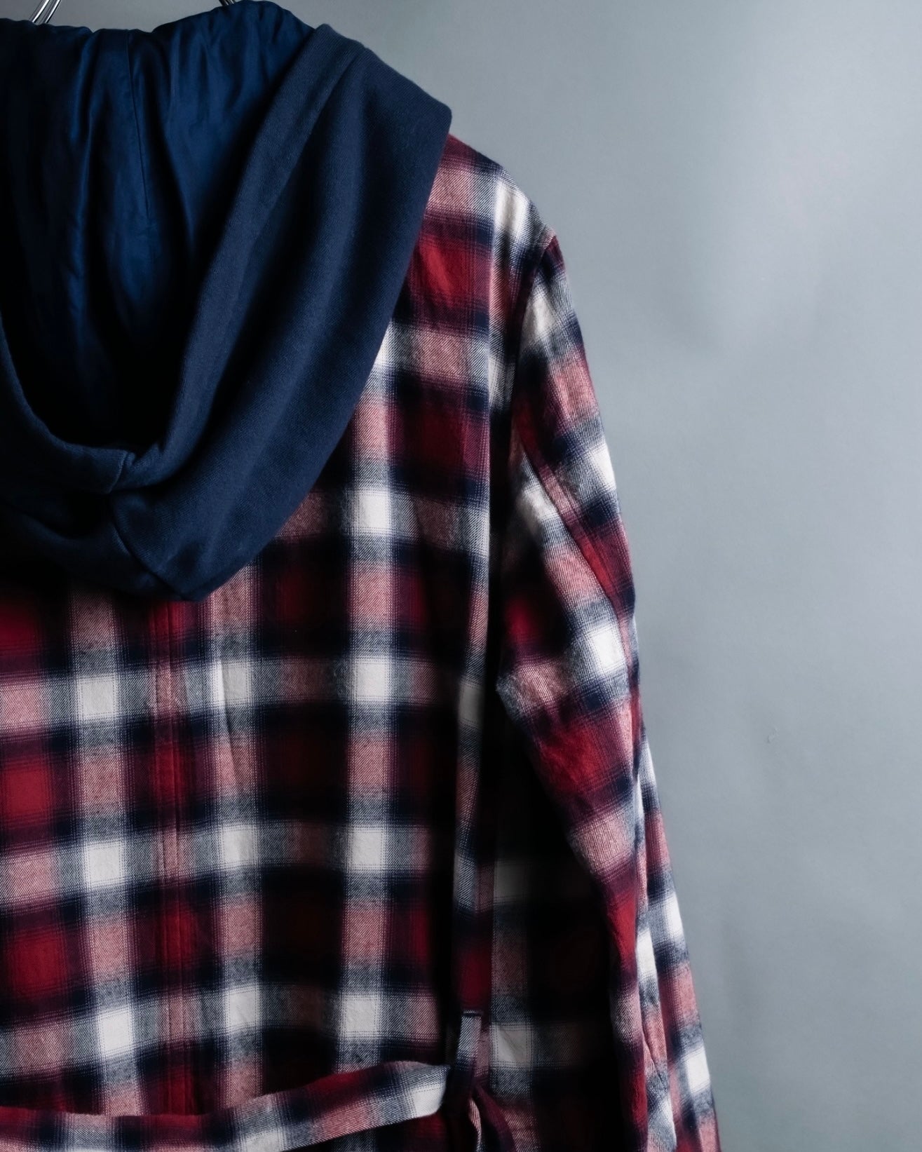 “John UNDERCOVER” gown designed check long hoodie