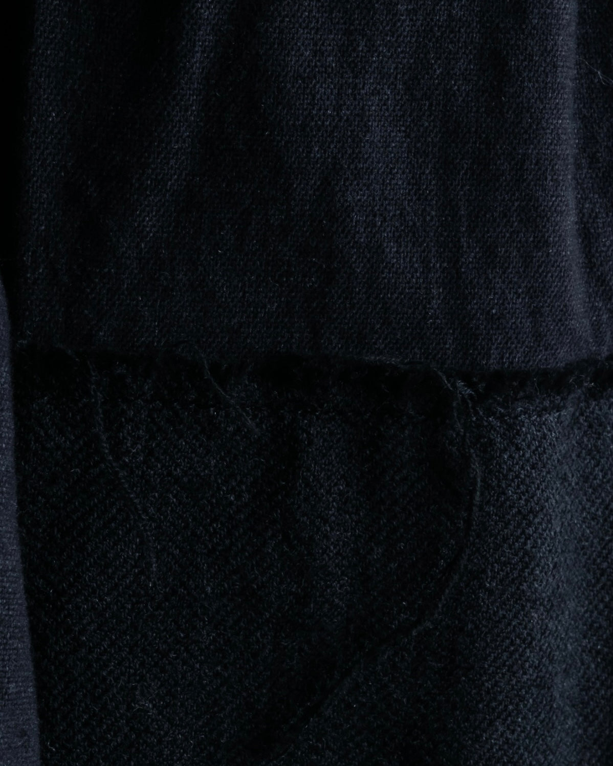 "THE Tea Ash" Arm material cut coat