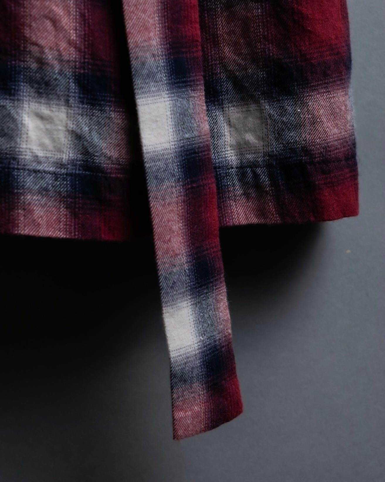 “John UNDERCOVER” gown designed check long hoodie