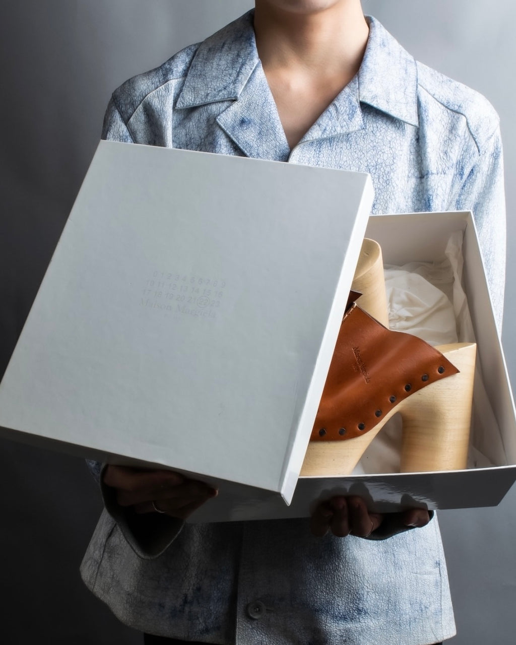 "Maison Margiela 20SS" Tabi platform wood sole sandals