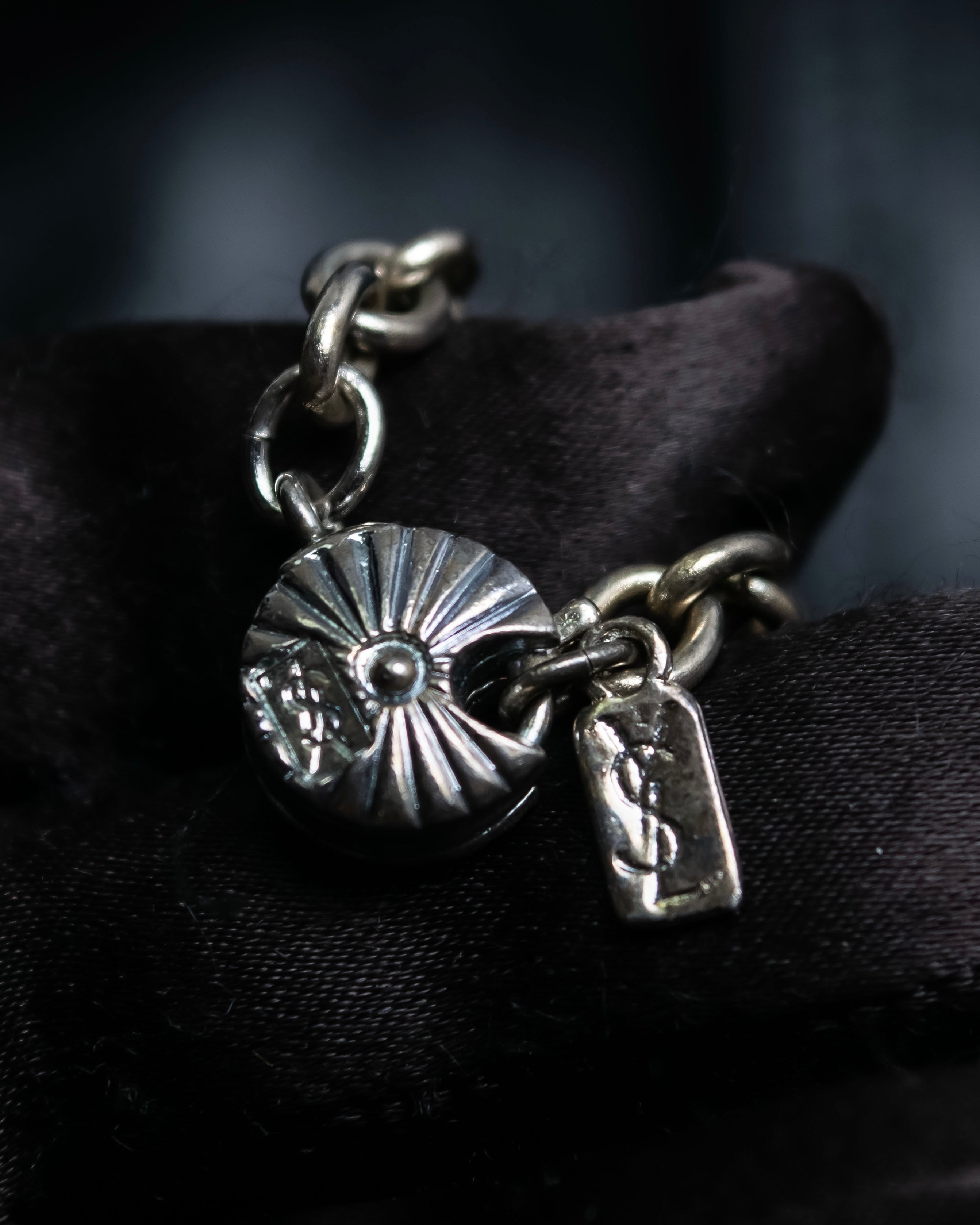 "Yves Saint Laurent" Overlapping fabric motif necklace