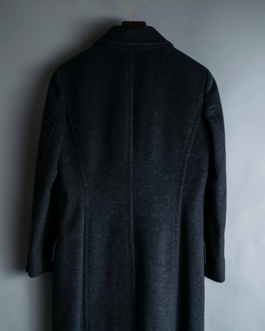 "LANVIN" 100% Cashmere Walnut Button Chester Coat