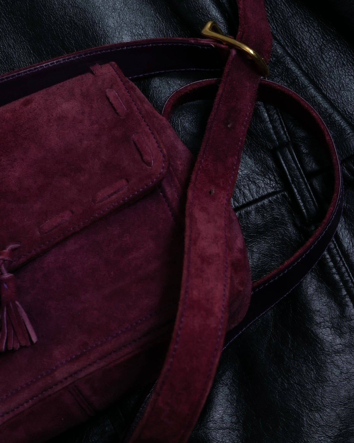 "CELINE" Purple red gradient suede shoulder bag
