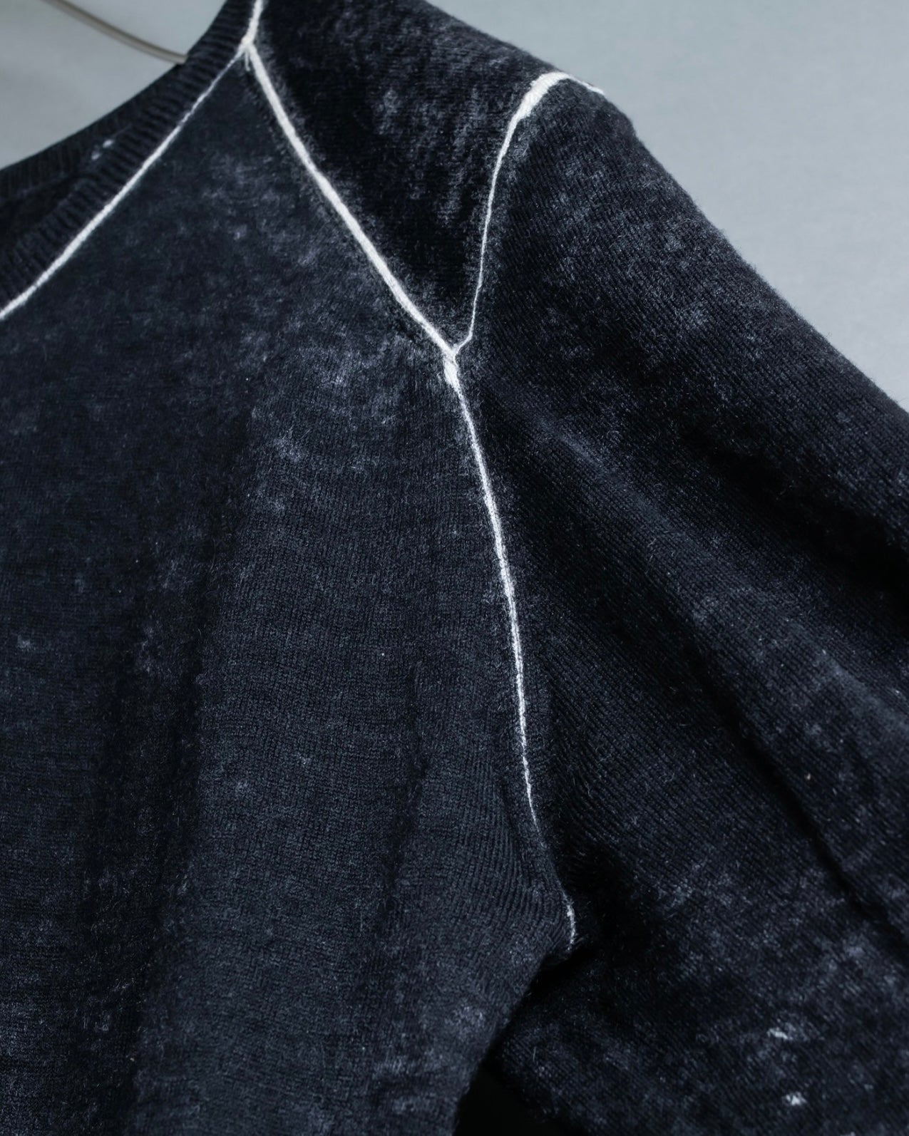 "Galliano" White noise knit