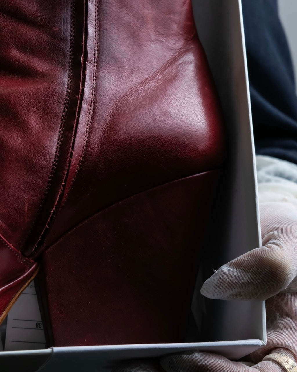 "Maison Martin Margiela (AW 2014)" Cowhide grunge heel boots