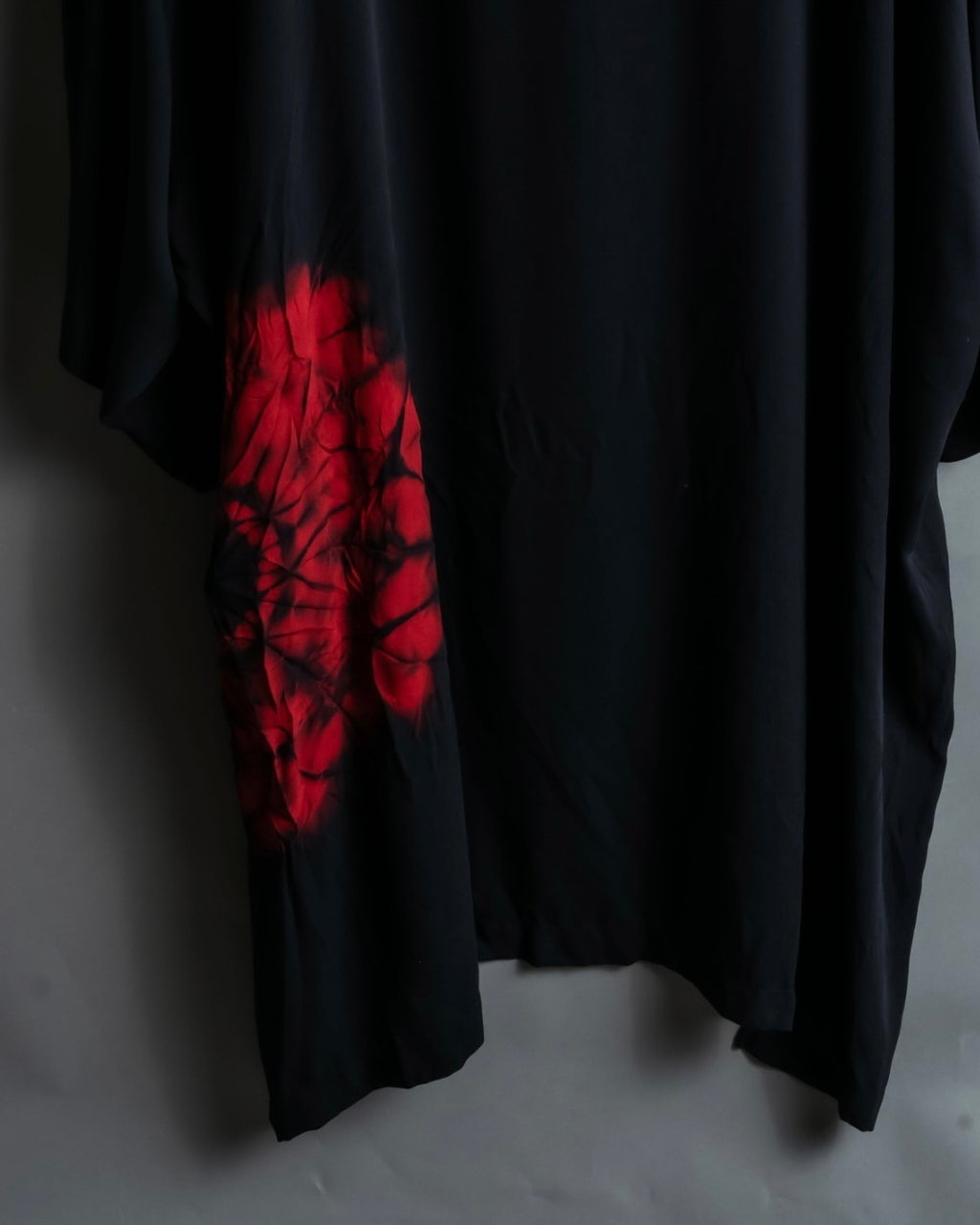 Y's 2018 PRE-SPRING COLLECTION
Oversized arrangement sheer shirt