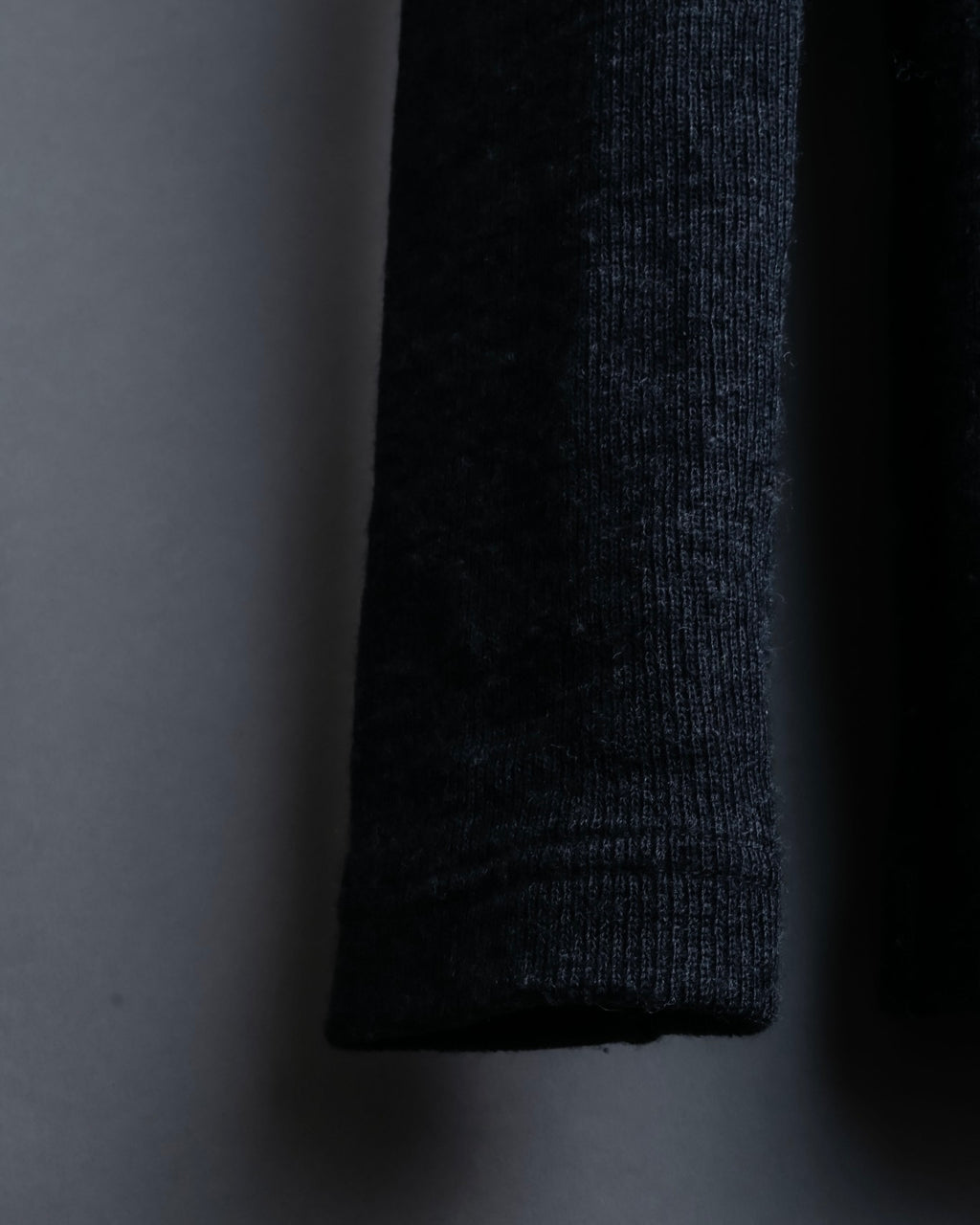 "tricot COMME des GARCONS" Light 100% wool layered knit