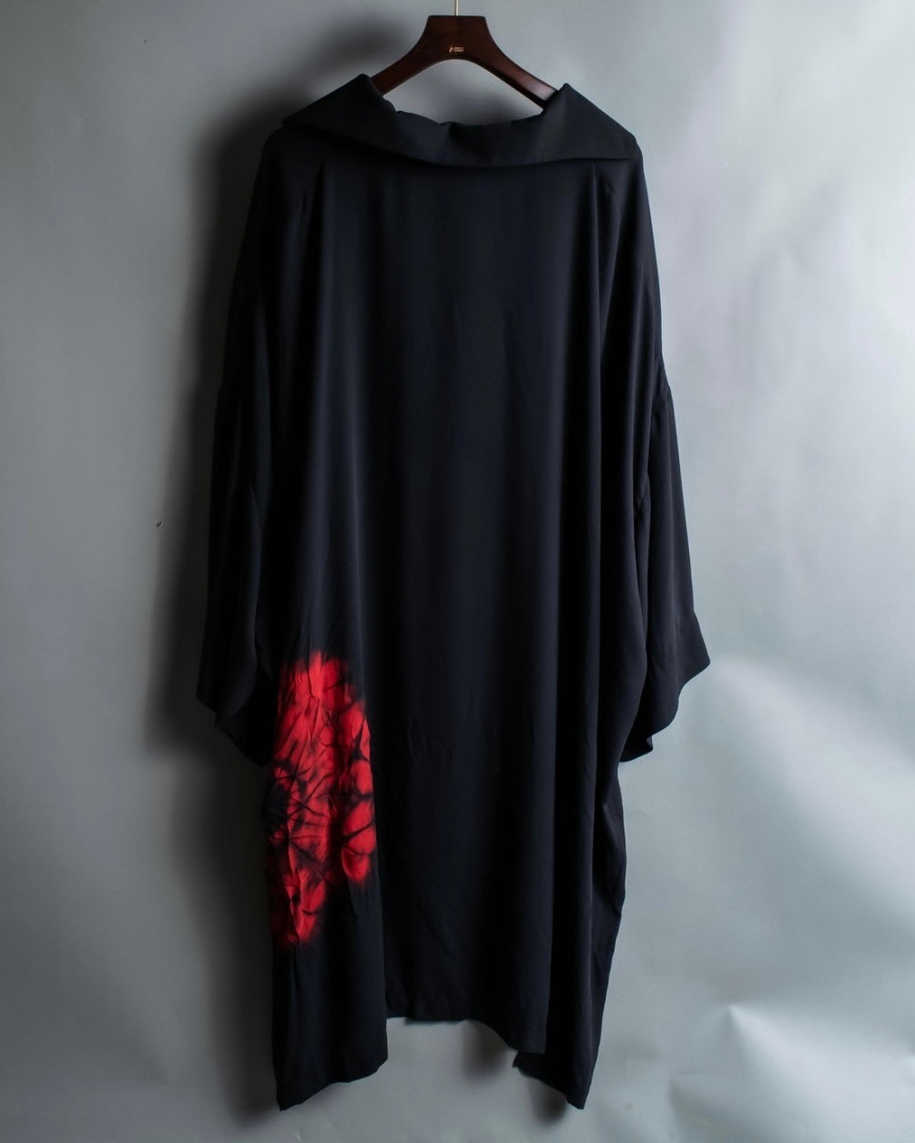 Y's 2018 PRE-SPRING COLLECTION
Oversized arrangement sheer shirt
