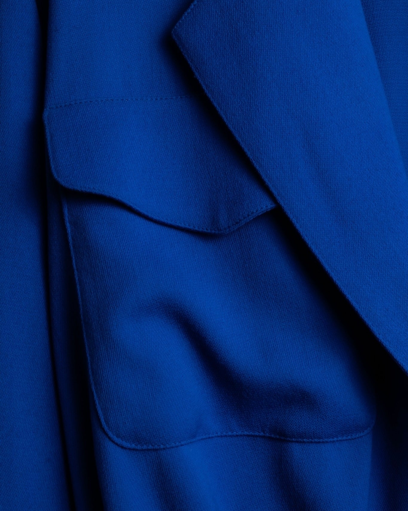 “OLD GUCCI” beautiful blue colored short jacket