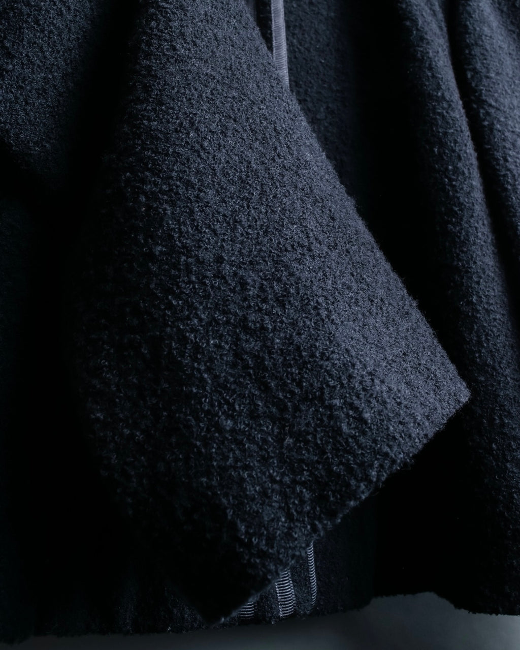 "EMPORIO ARMANI" Three-line short fly front jacket